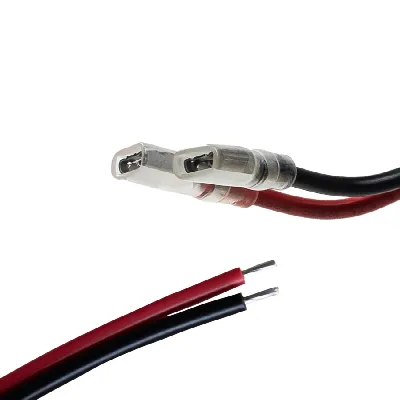 Rode en zwarte draden met female faston 4,8 mm